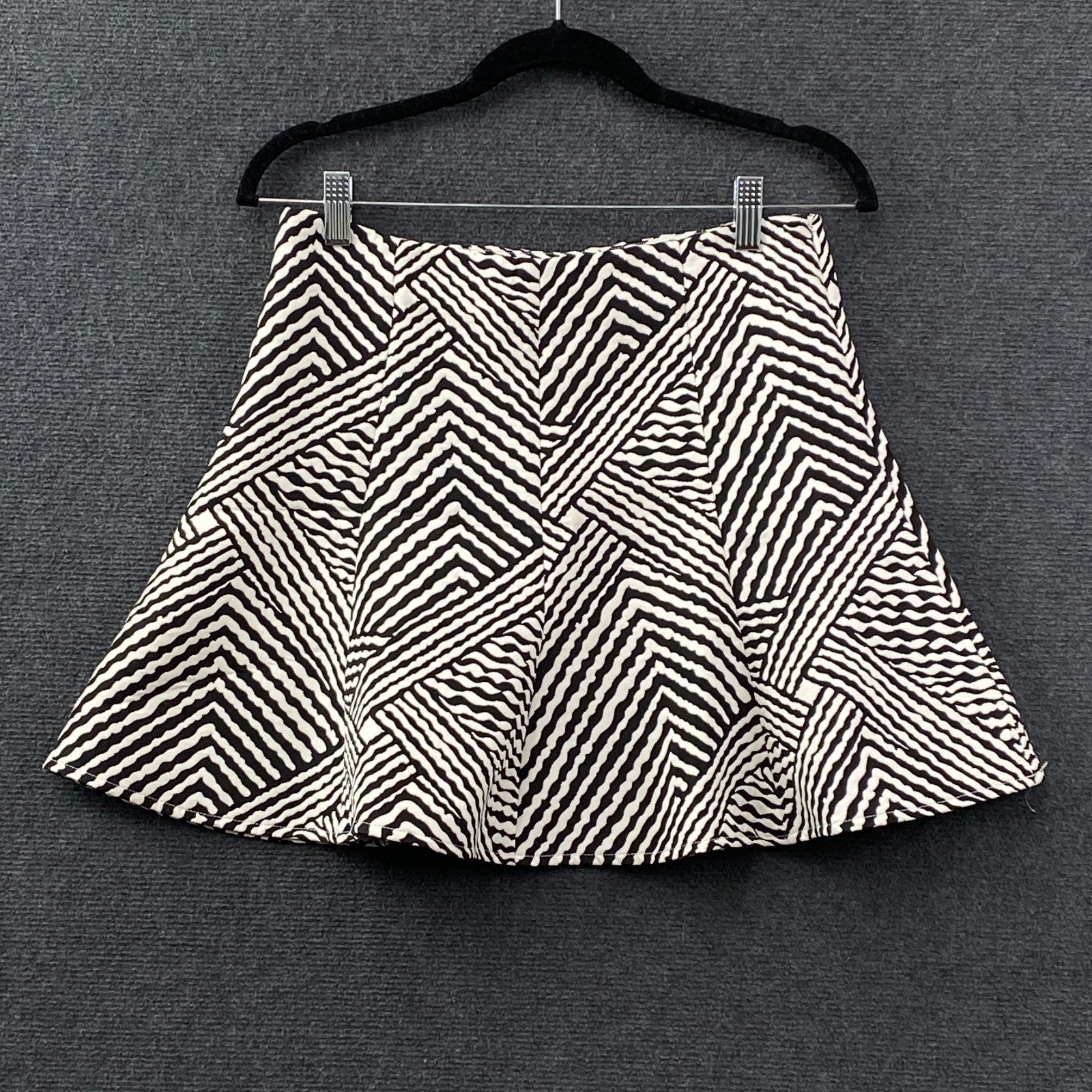 Product photograph [circular:b68aa2bad0a7f00c]