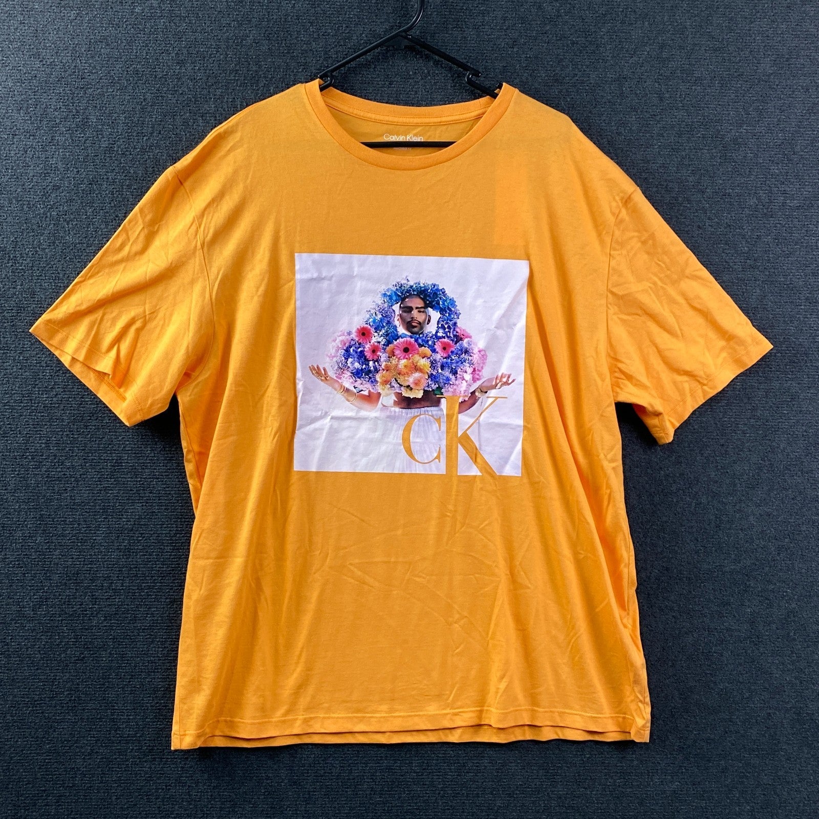 Product photograph [circular:522003e10bb77365]