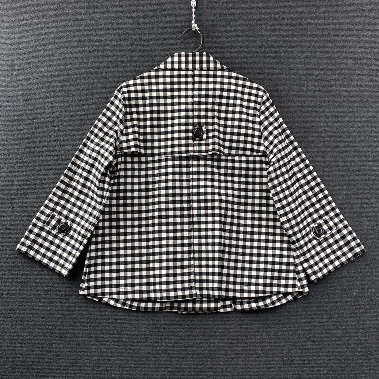 Product photograph [circular:979a693355ae6f3d]