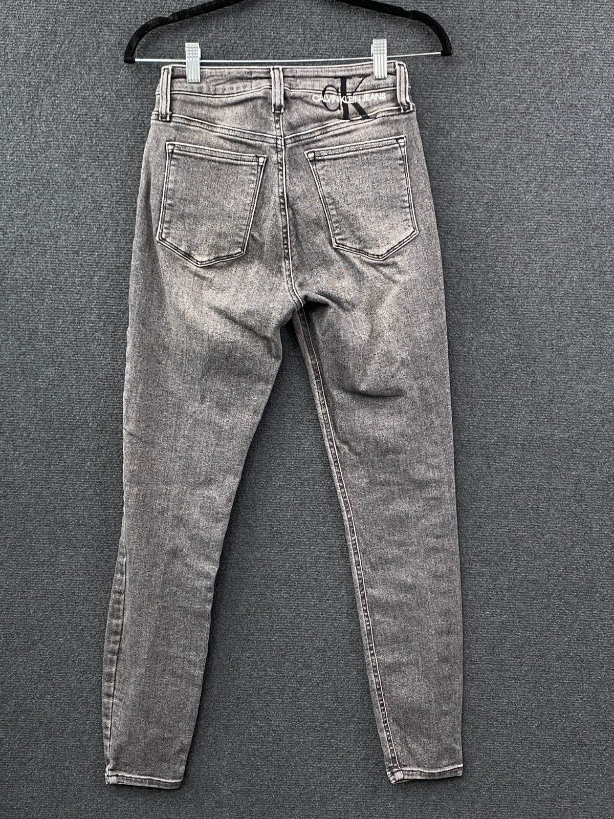 Product photograph [circular:a89265069c146b74]