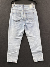 Product photograph [circular:9205dd03253a605a]