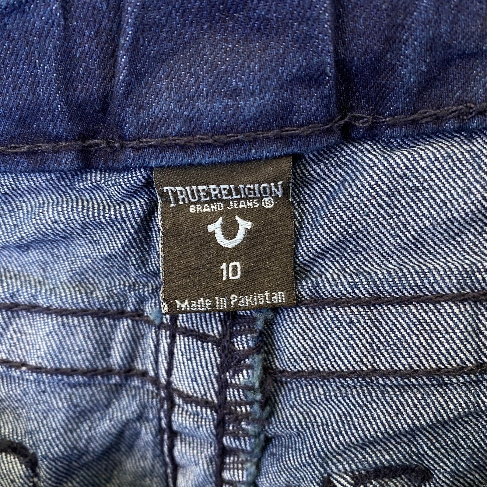 Product photograph [circular:5bb41d31d84eeaf3]