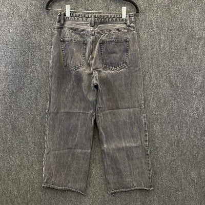Product photograph [circular:1b28c2e7c1a2e243]