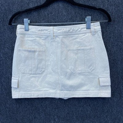 Product photograph [circular:5f9a20a4684a6d51]