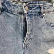Product photograph [circular:658d2d28554a3855]