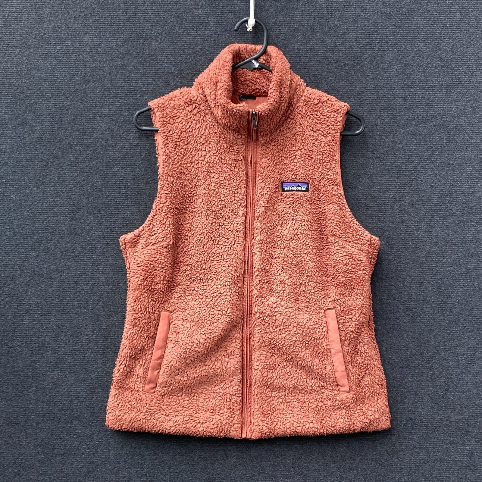 Product photograph [circular:7ee48428d0de2e6e]