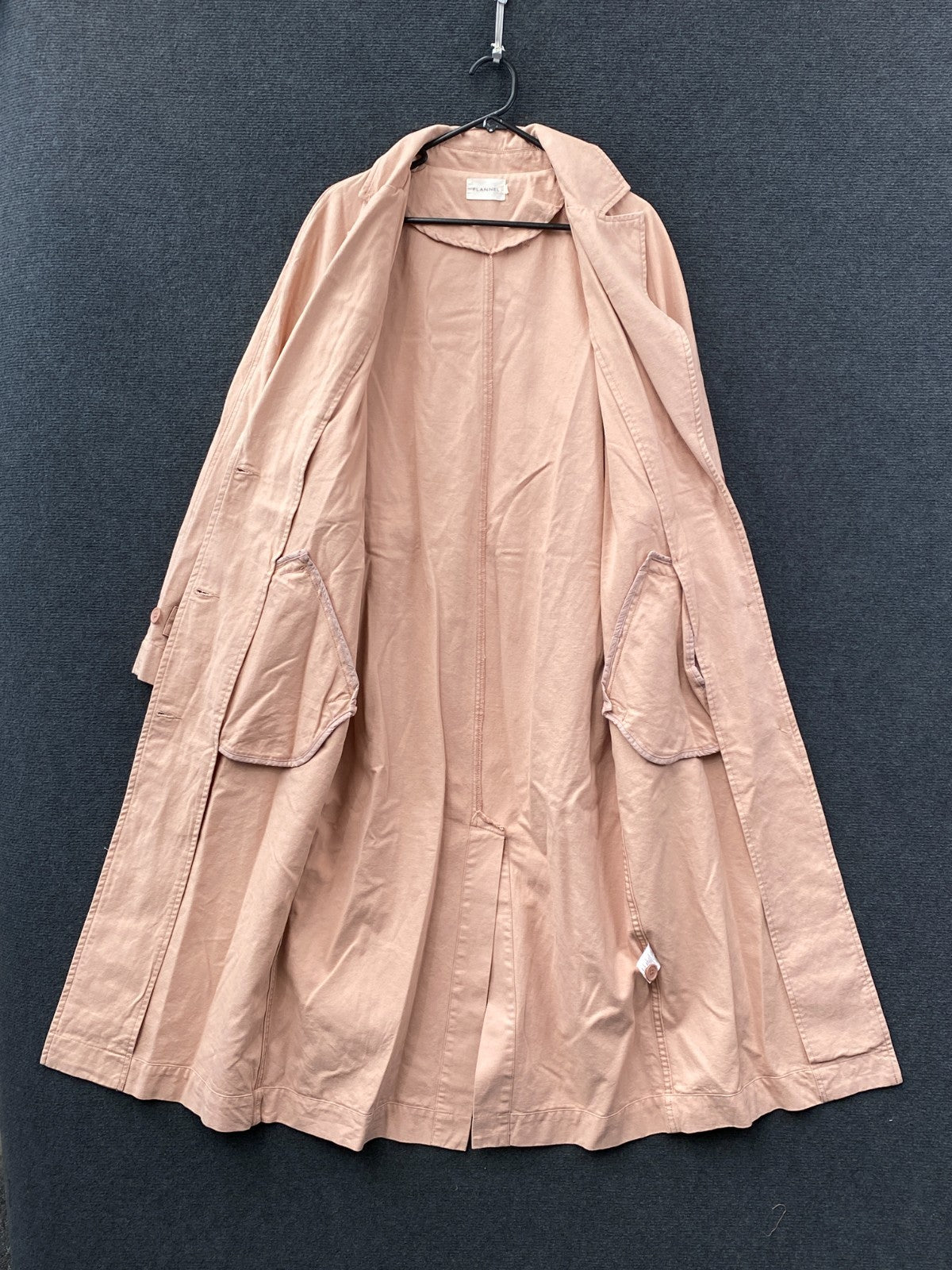 Product photograph [circular:ad45f310d08bb074]