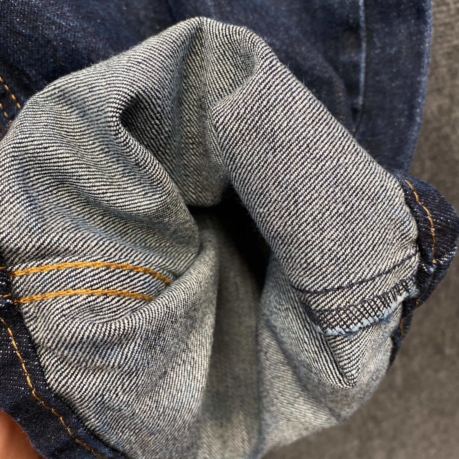 Product photograph [circular:3066c129b7b42f54]