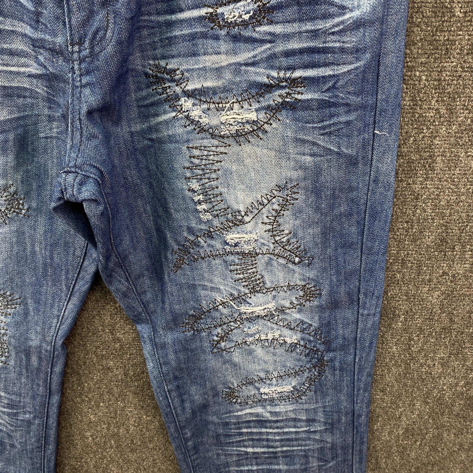 Product photograph [circular:ed540963a38929a9]