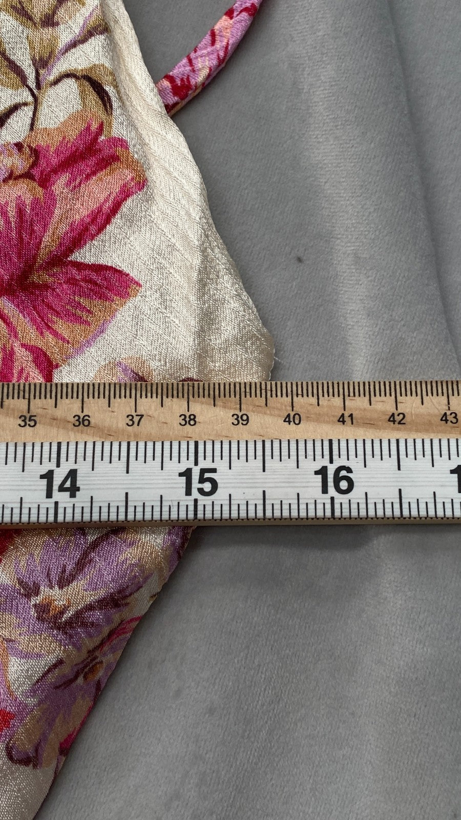 Product photograph [circular:e534a7bcdd11ec77]