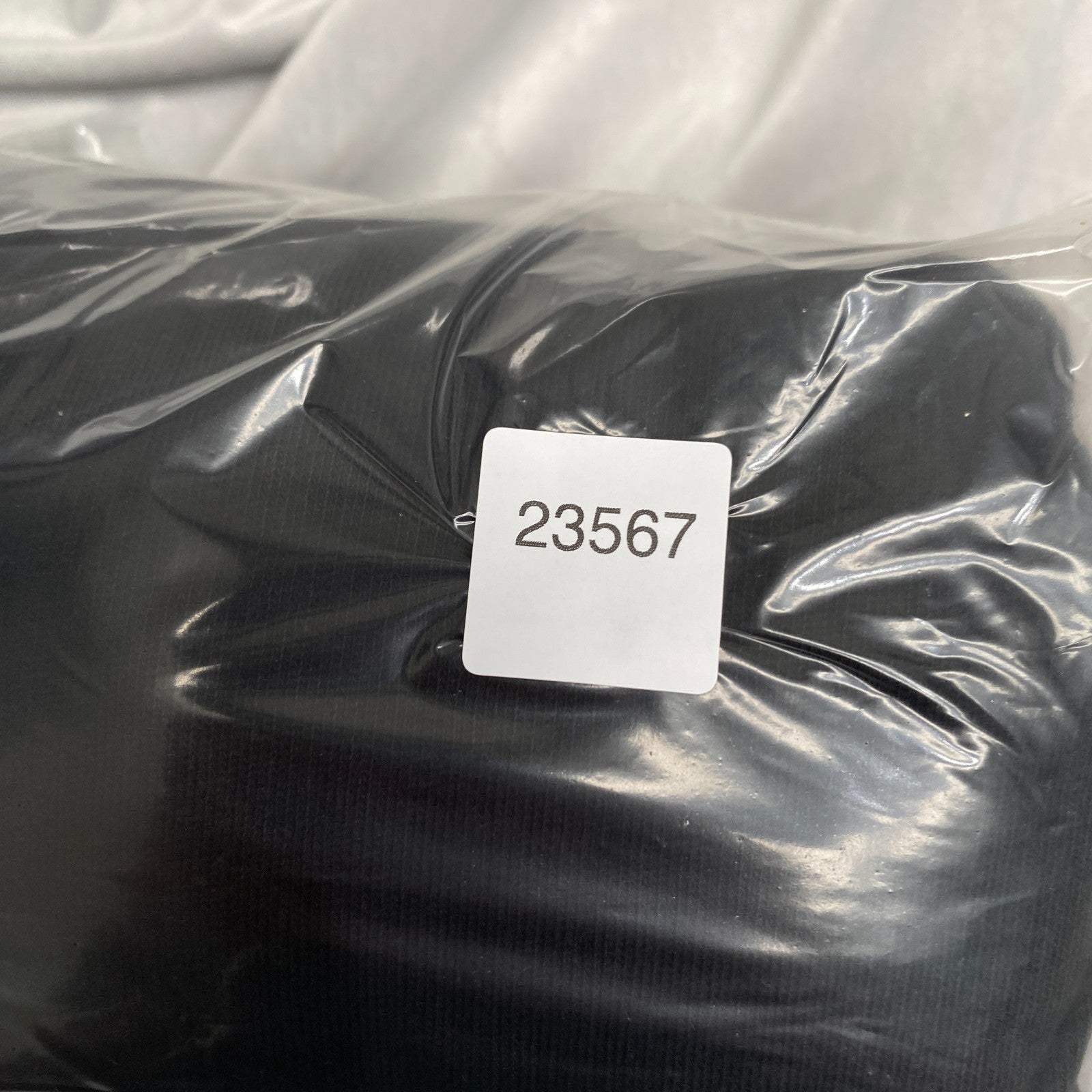 Product photograph [circular:0b61badba357dd83]