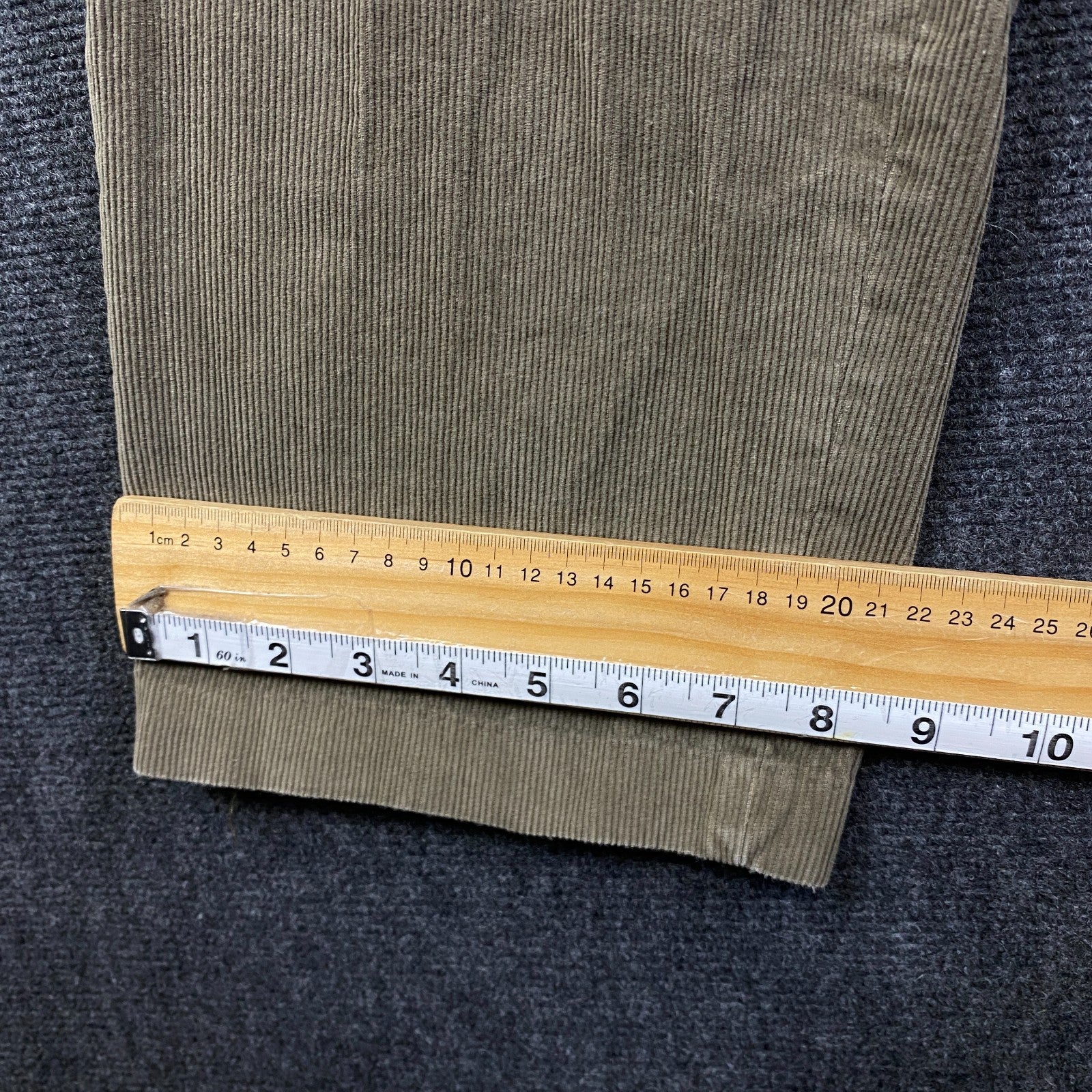 Product photograph [circular:bdde0160d2e3a296]