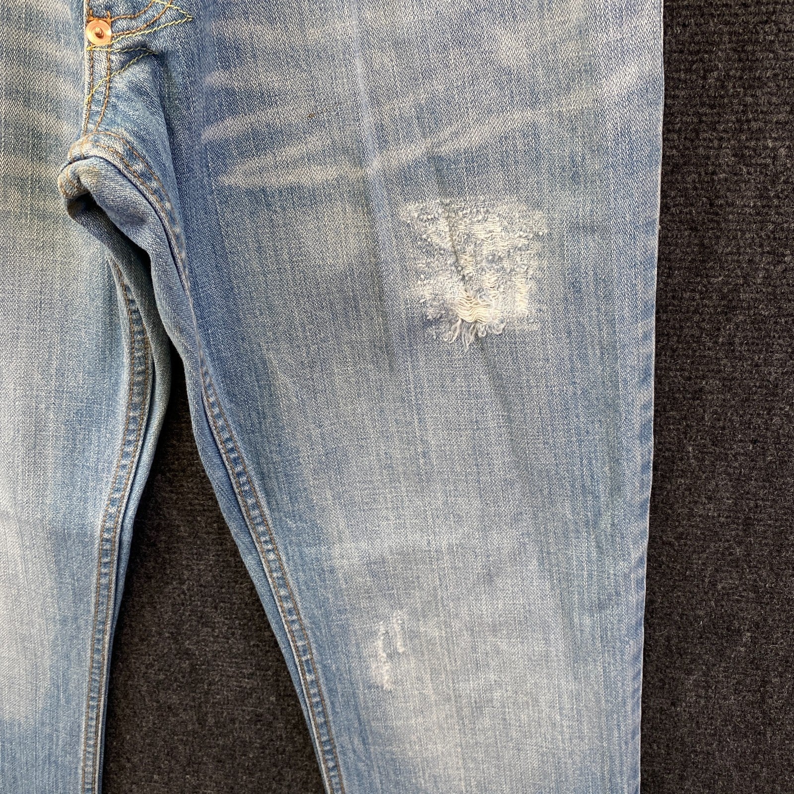 Product photograph [circular:2c6a4abf93a30a6a]