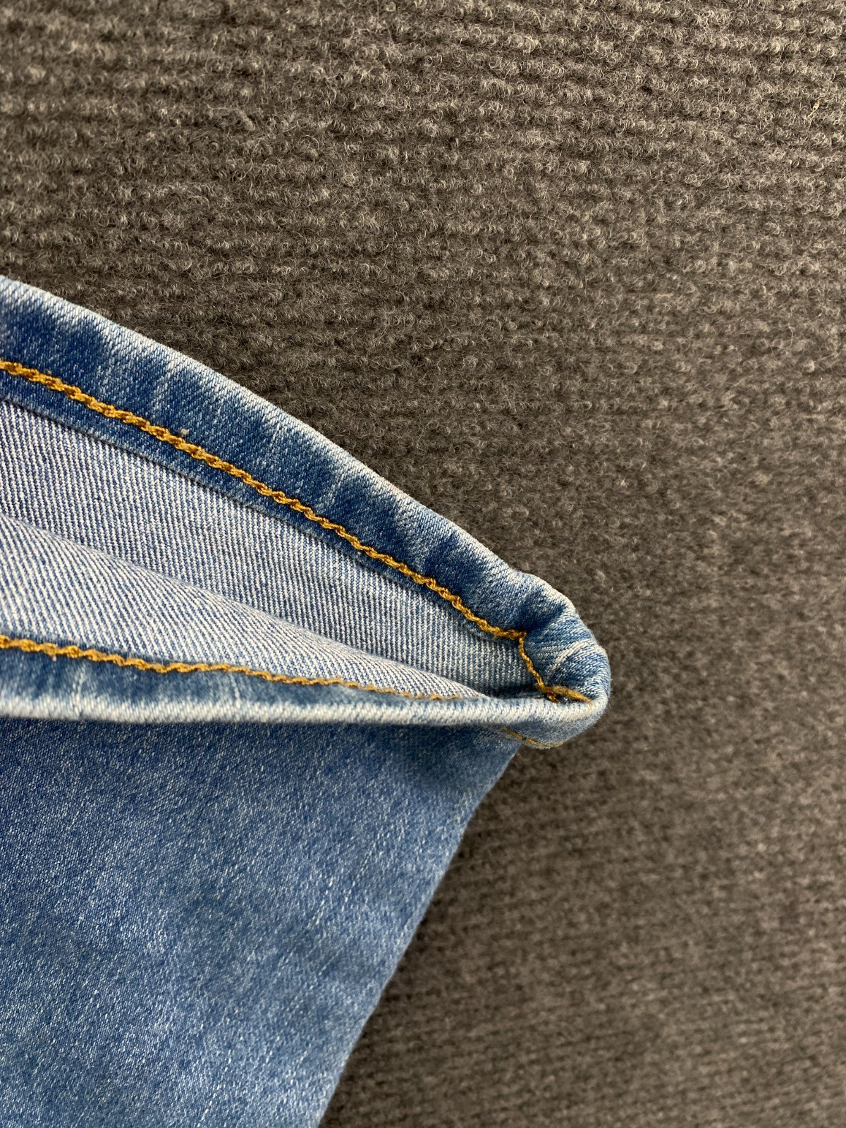 Product photograph [circular:bffd71a42597d4d5]