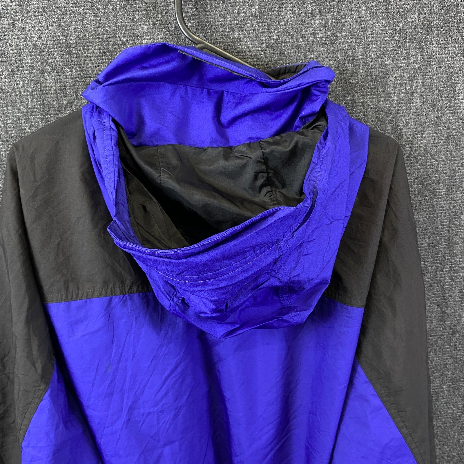 Product photograph [circular:0af4f6424e751484]