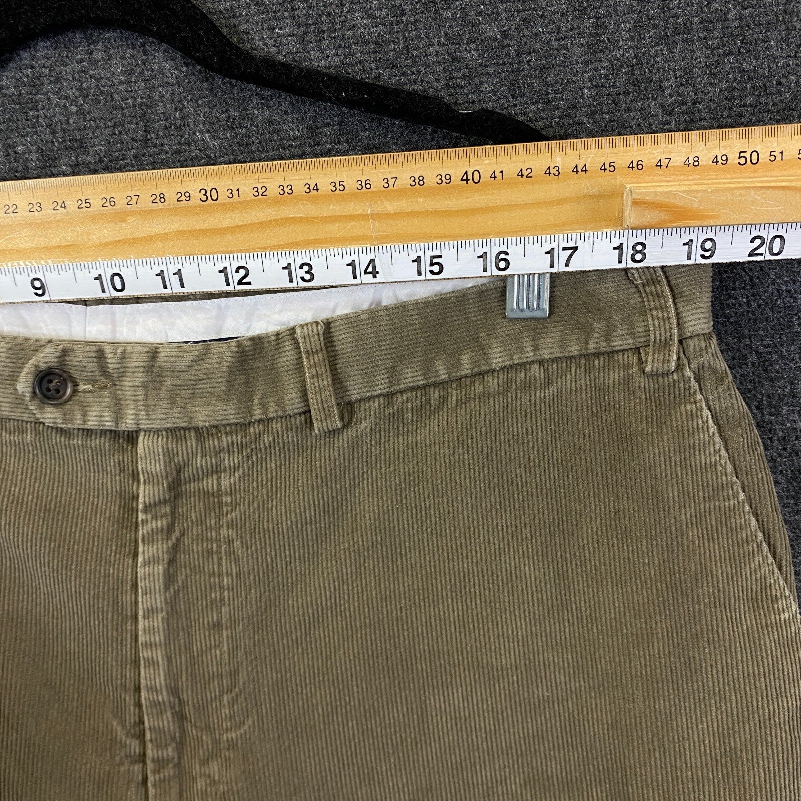 Product photograph [circular:aaf7f33a7d0ea467]