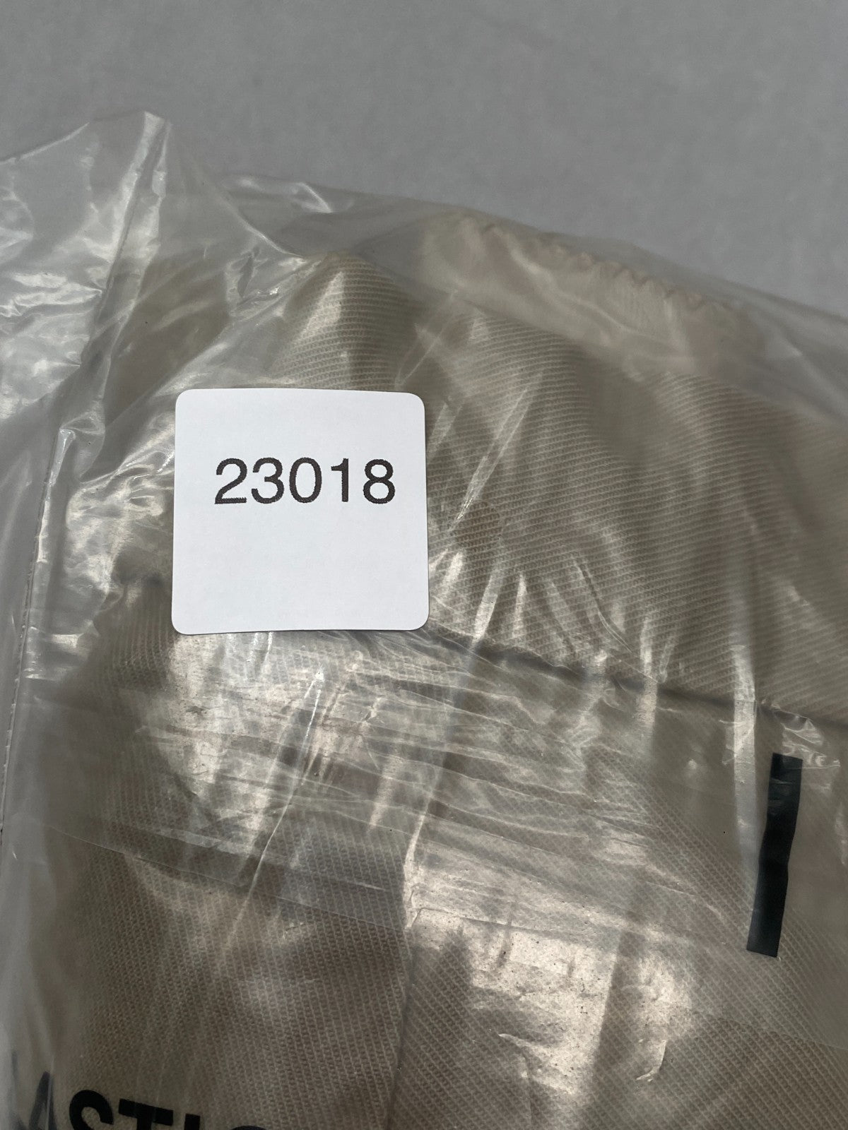 Product photograph [circular:61c01d3ecd209337]