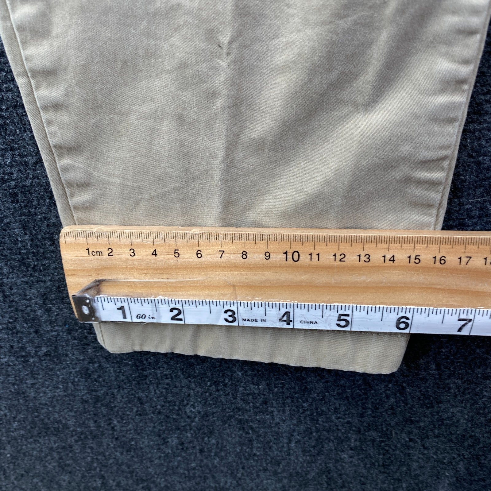 Product photograph [circular:b6009909fc0b7070]