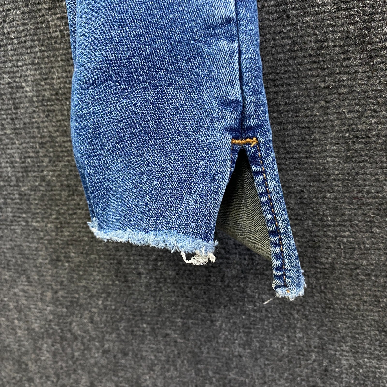 Product photograph [circular:1c61b9e0031b060c]