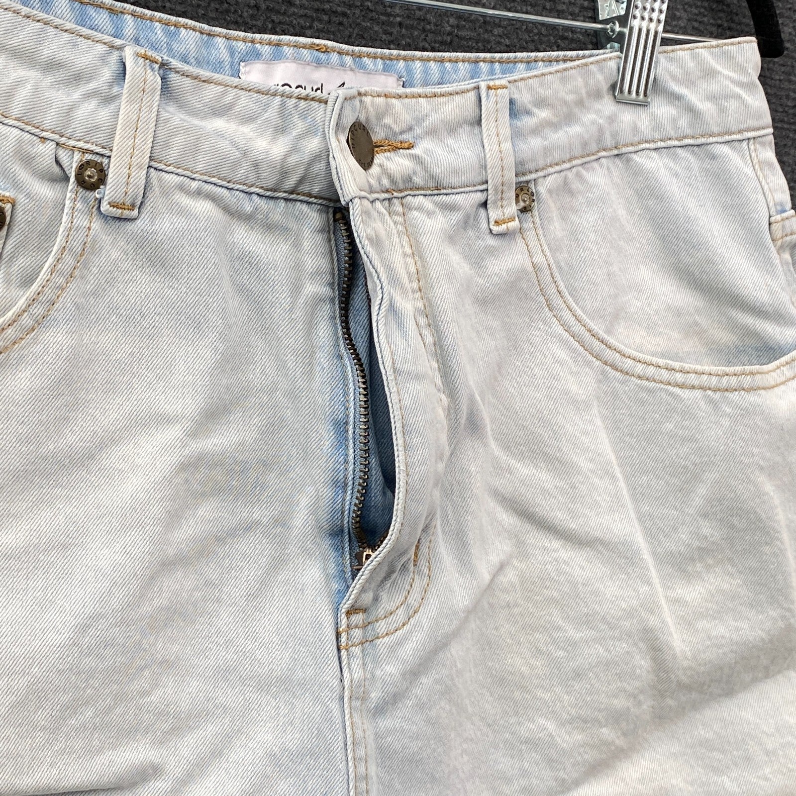 Product photograph [circular:ce8772badc7d569d]