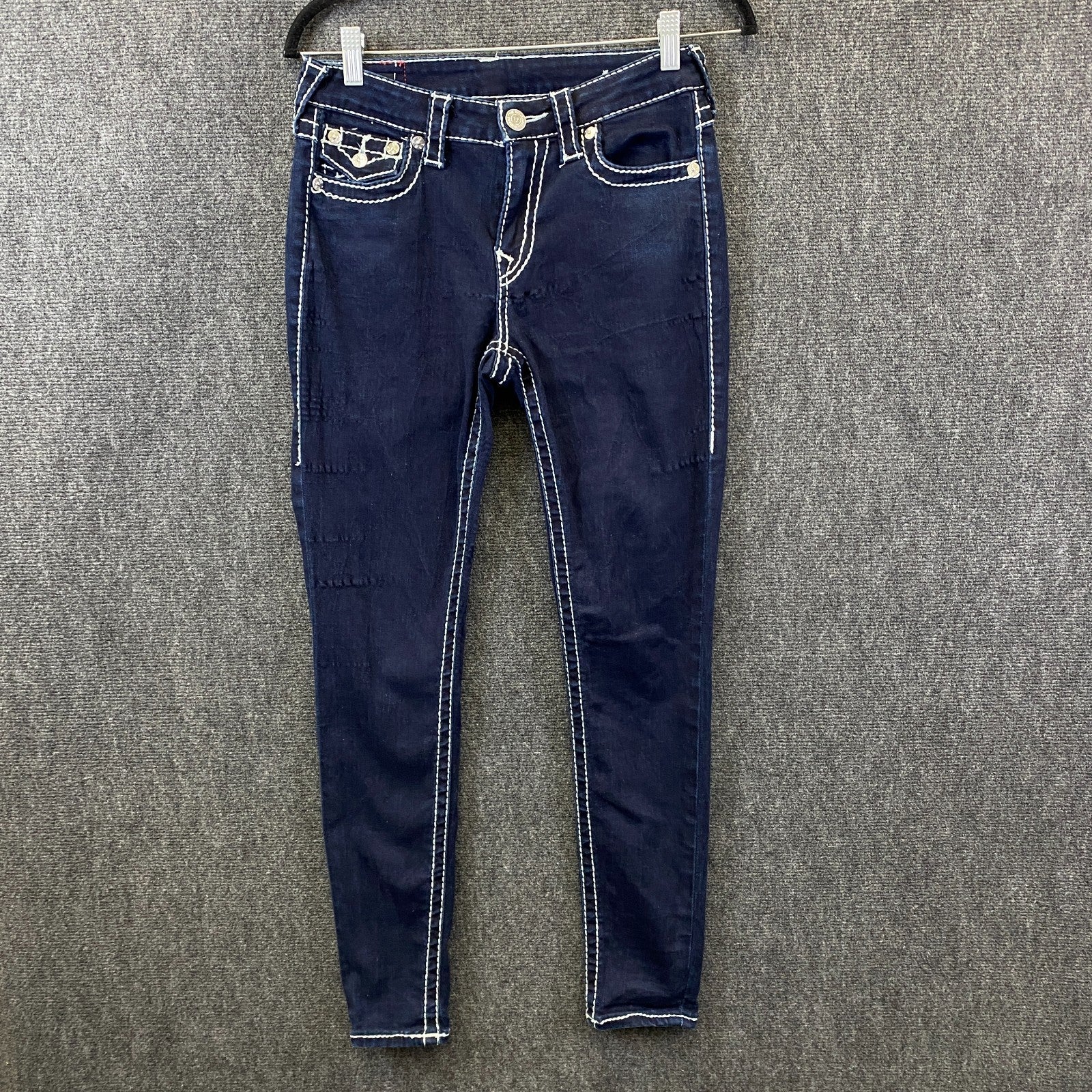 Product photograph [circular:7fa8127c2cb04475]