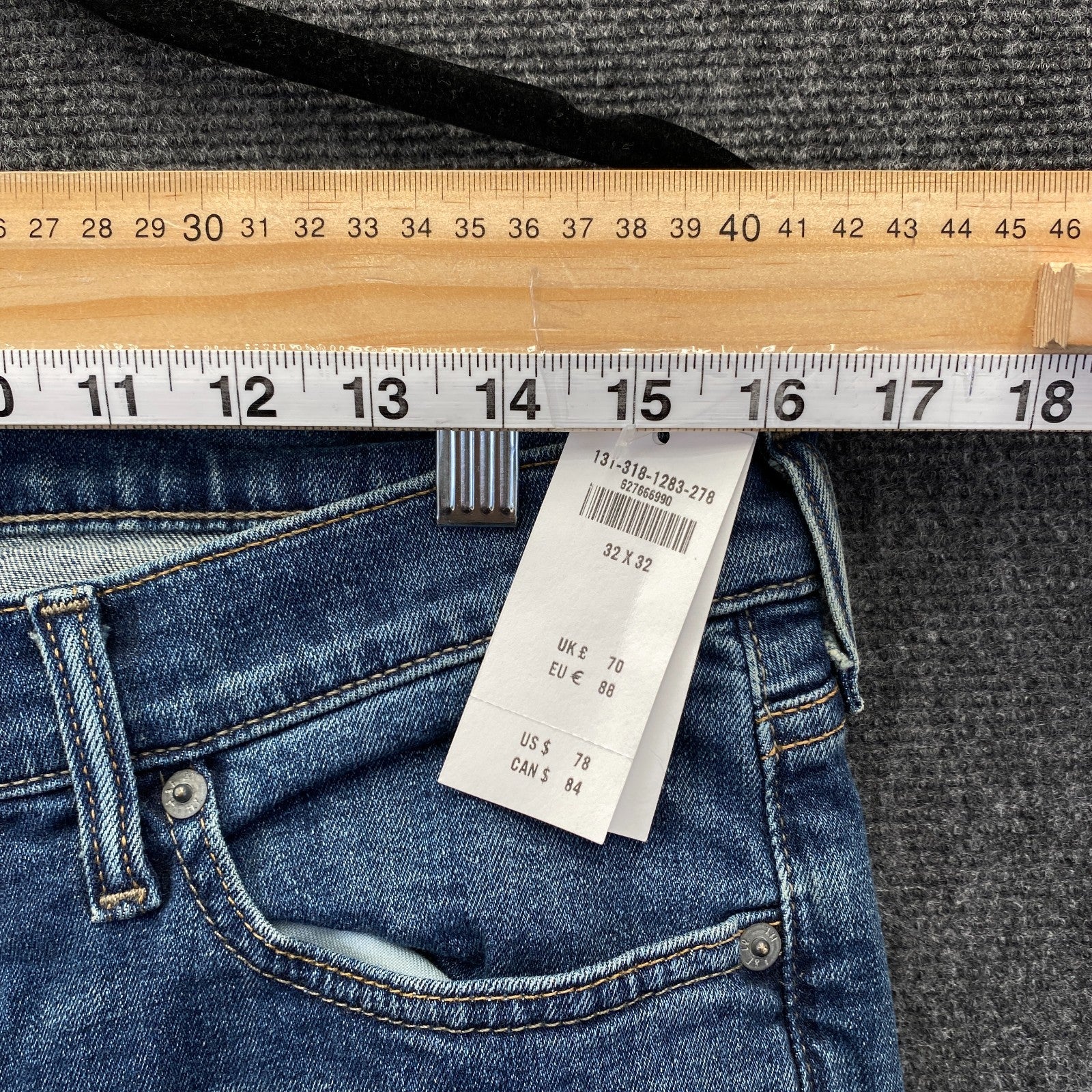 Product photograph [circular:d8074db4b497d883]