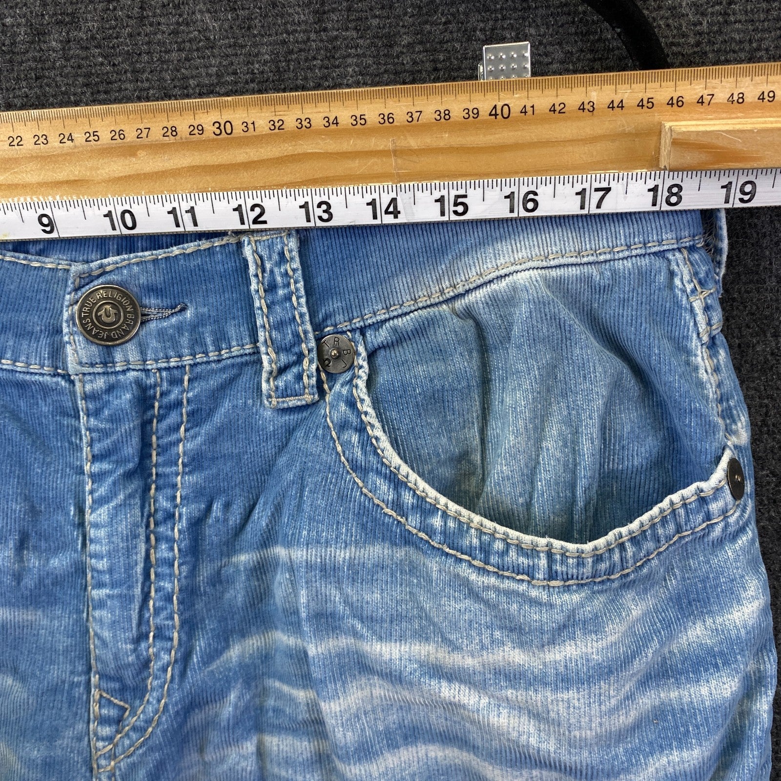 Product photograph [circular:499c04050699a0b9]