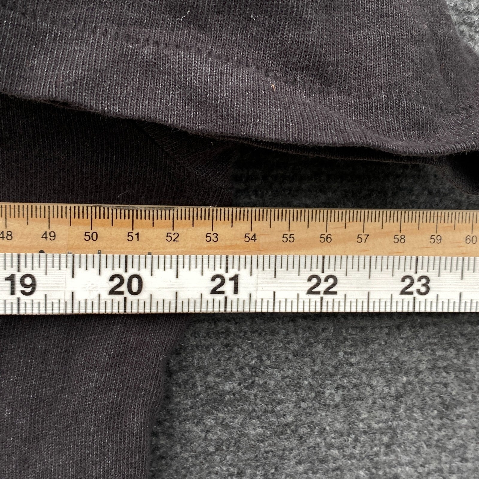 Product photograph [circular:1e9b70bdf7463245]