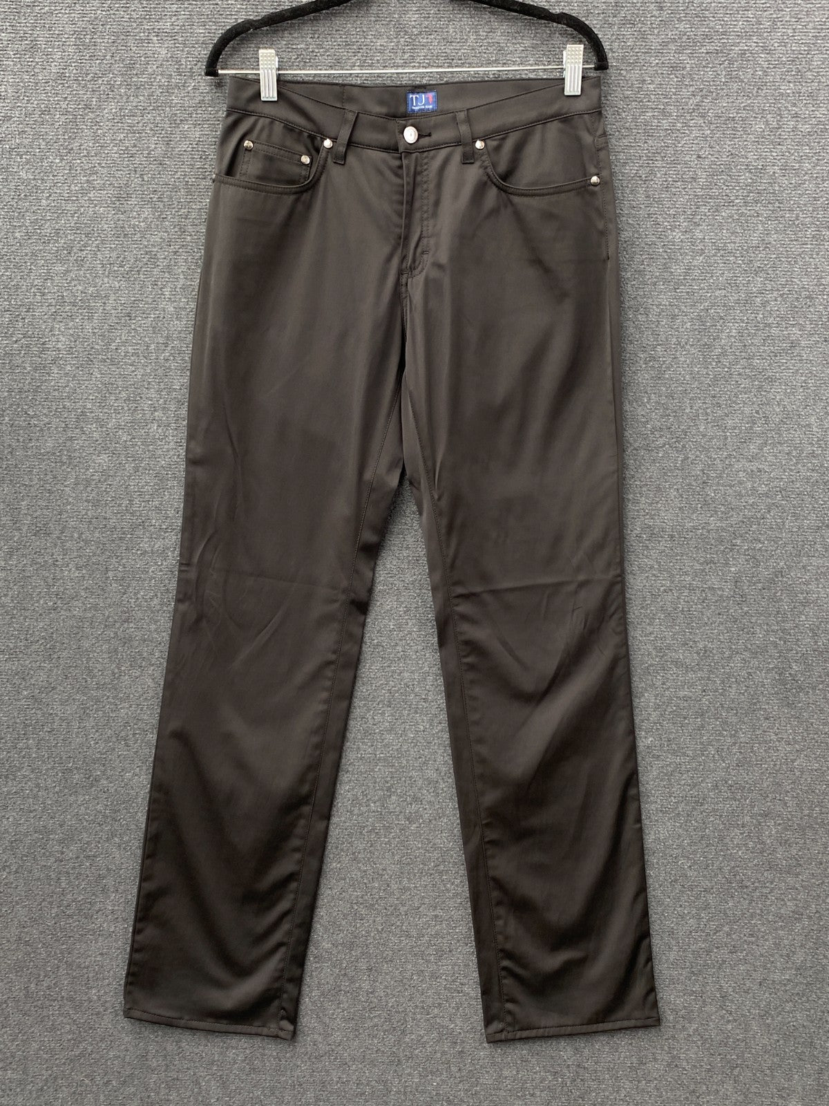 Product photograph [circular:7b57e2196d7a8741]