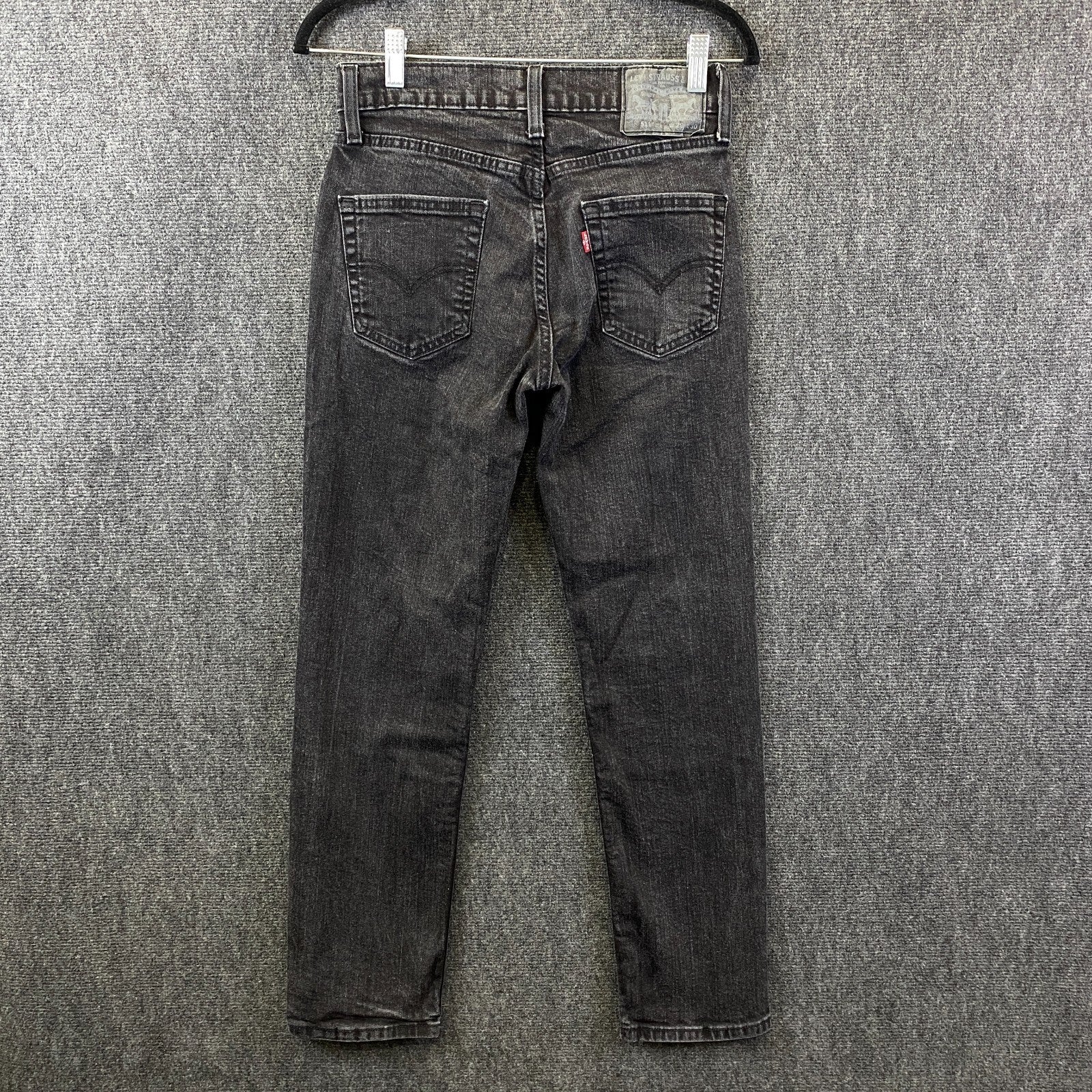 Product photograph [circular:c70267f31e14331d]