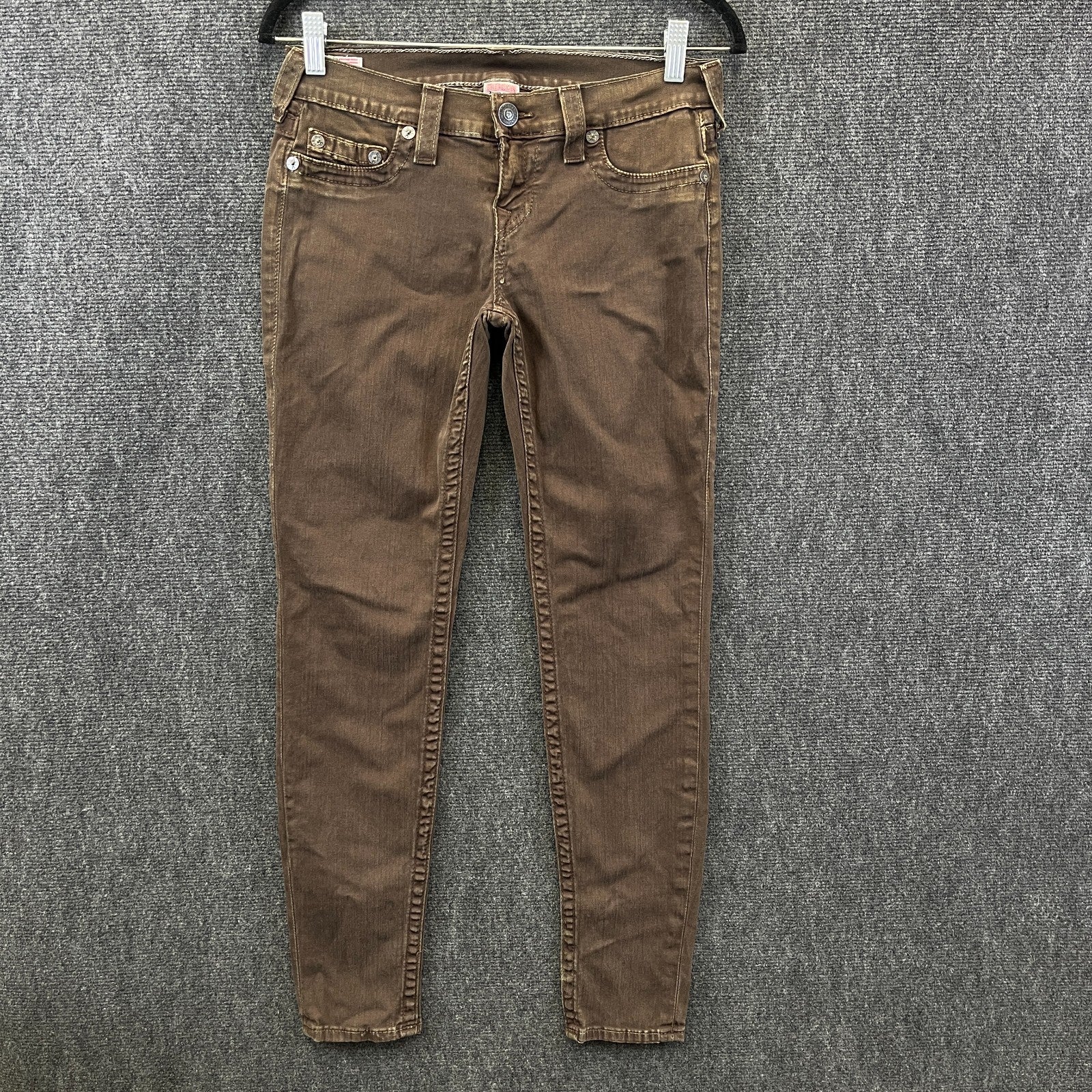 Product photograph [circular:a353b5830196133e]