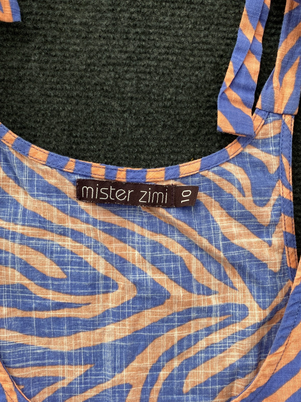Product photograph [circular:3f58e6cb9f427c37]