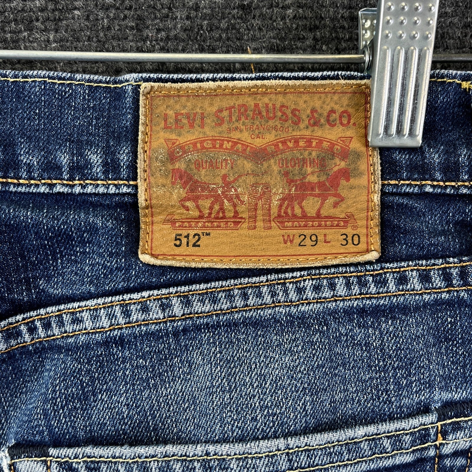Product photograph [circular:f09e2bd3dda19ff6]