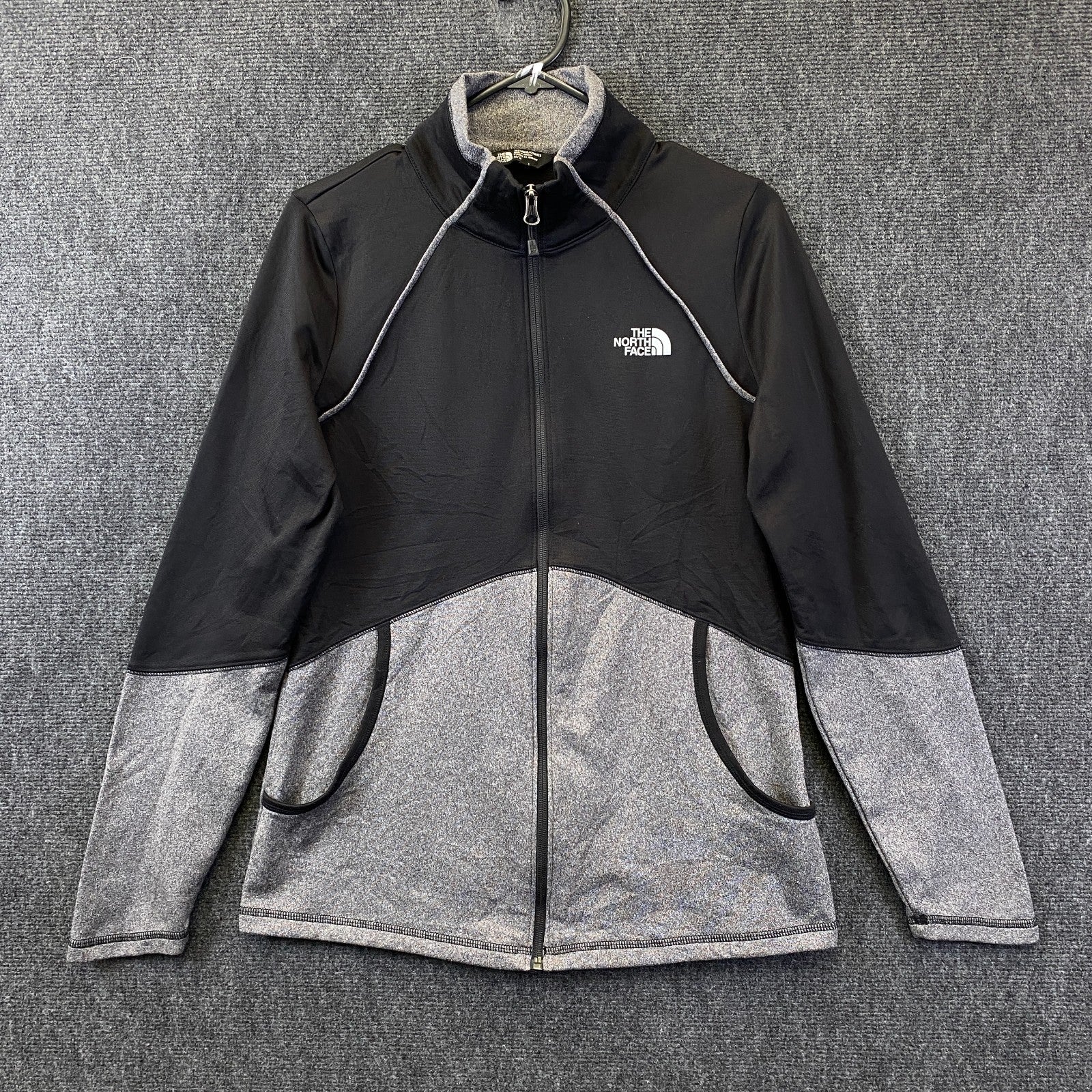 Product photograph [circular:8c1a3e76e80a8526]
