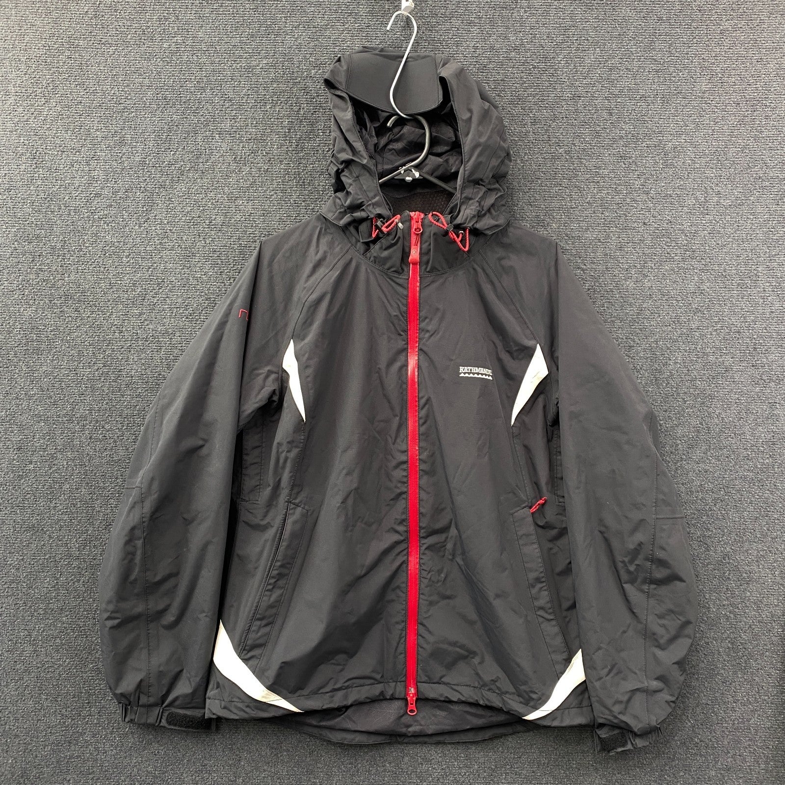 Product photograph [circular:5b2942dbaa7f23f8]