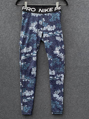 Product photograph [circular:7c2b510434e1781a]