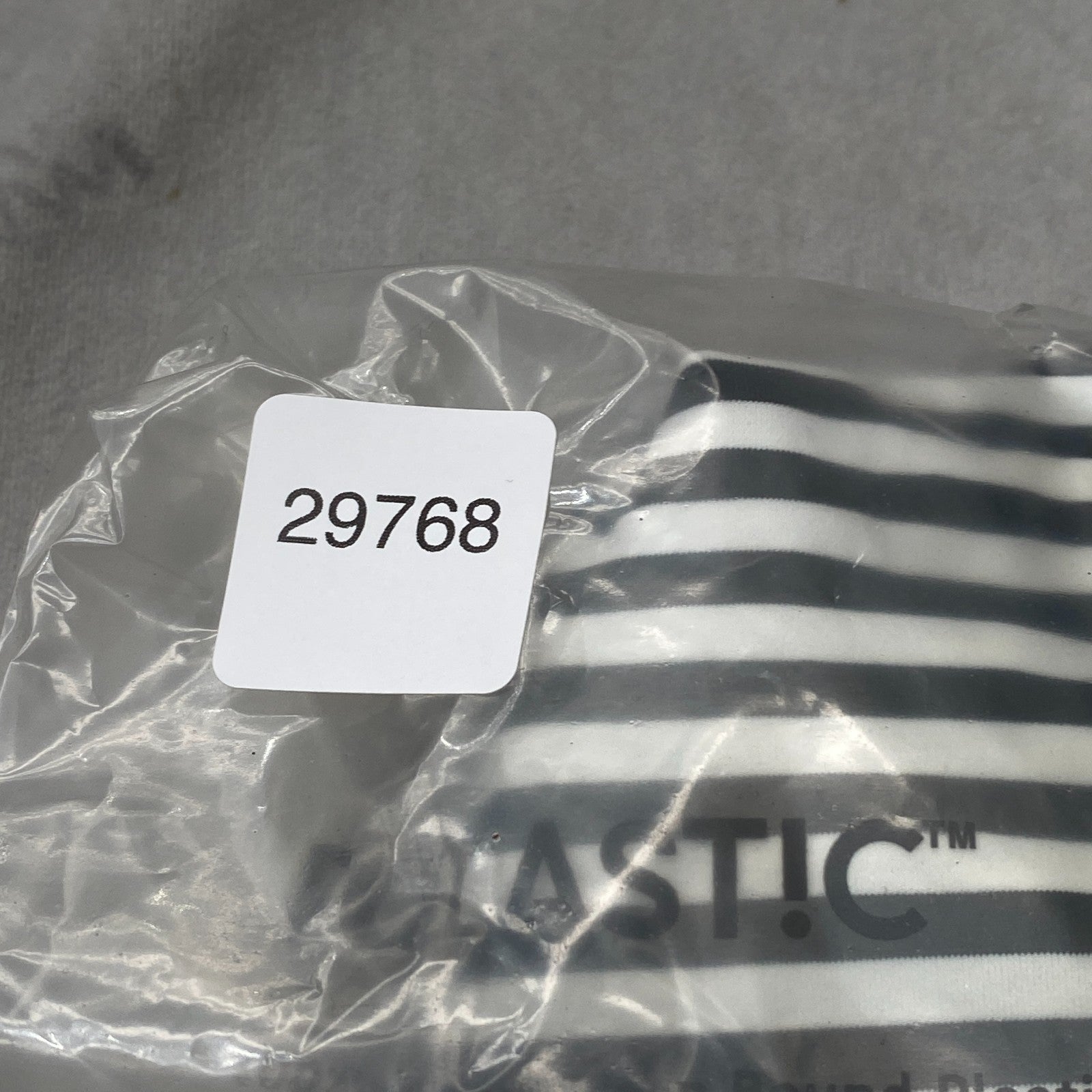 Product photograph [circular:44c4b0dc0f00bd21]