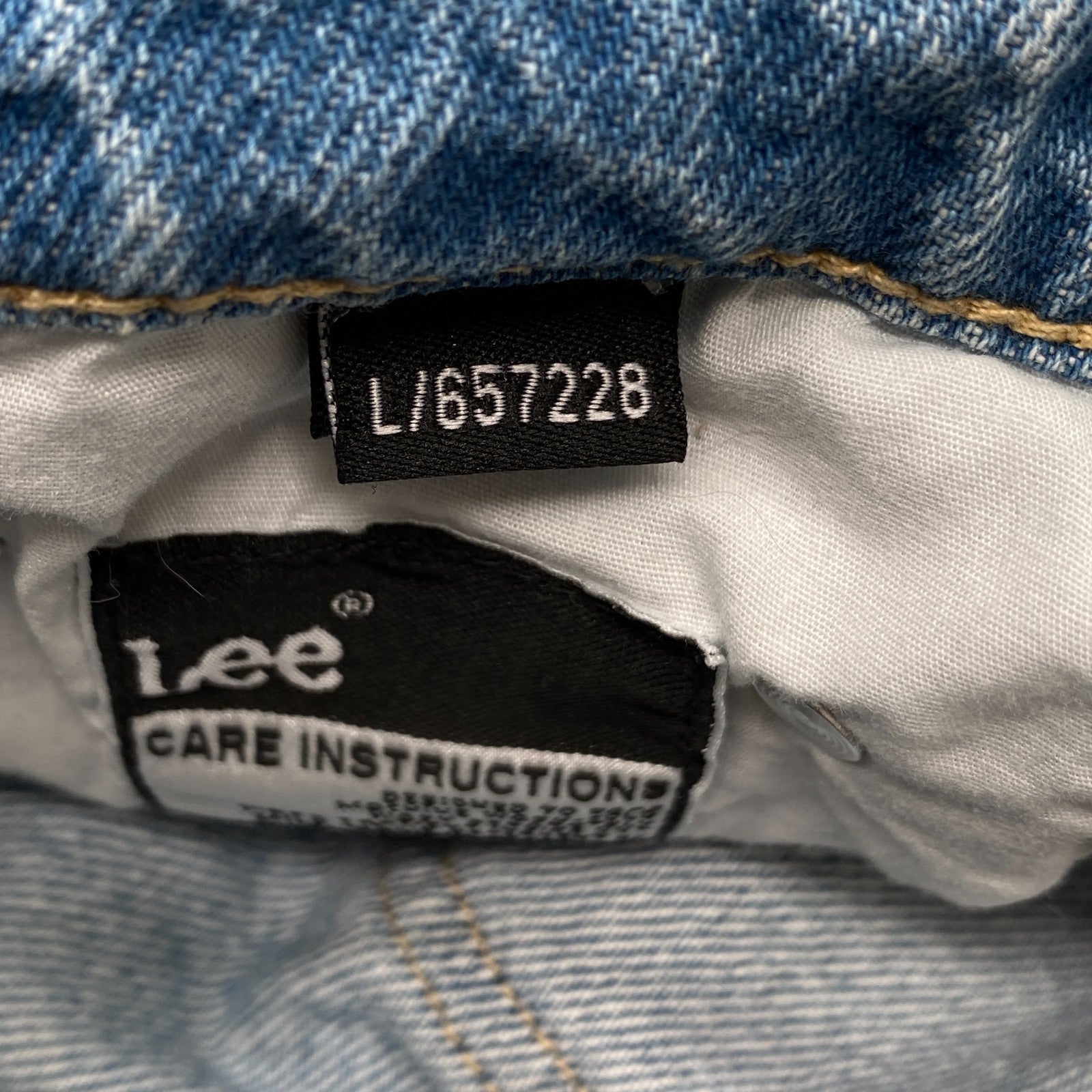 Product photograph [circular:a740d152f242120b]