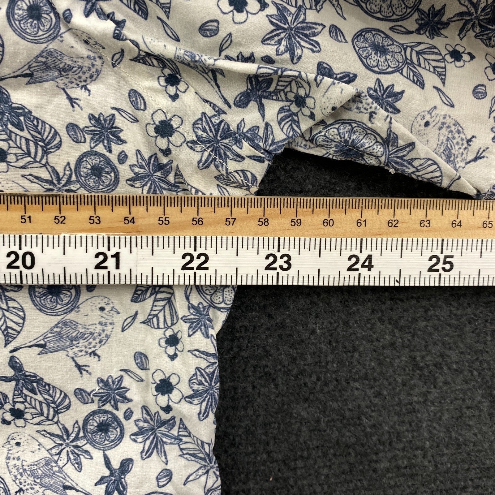 Product photograph [circular:8b37493b15e8a7a1]