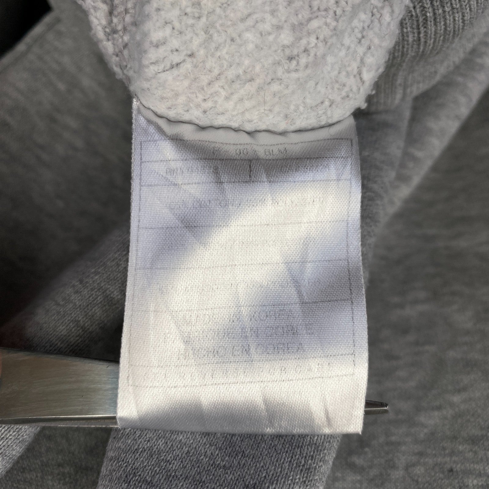 Product photograph [circular:1dbbc8c0337ef6f2]