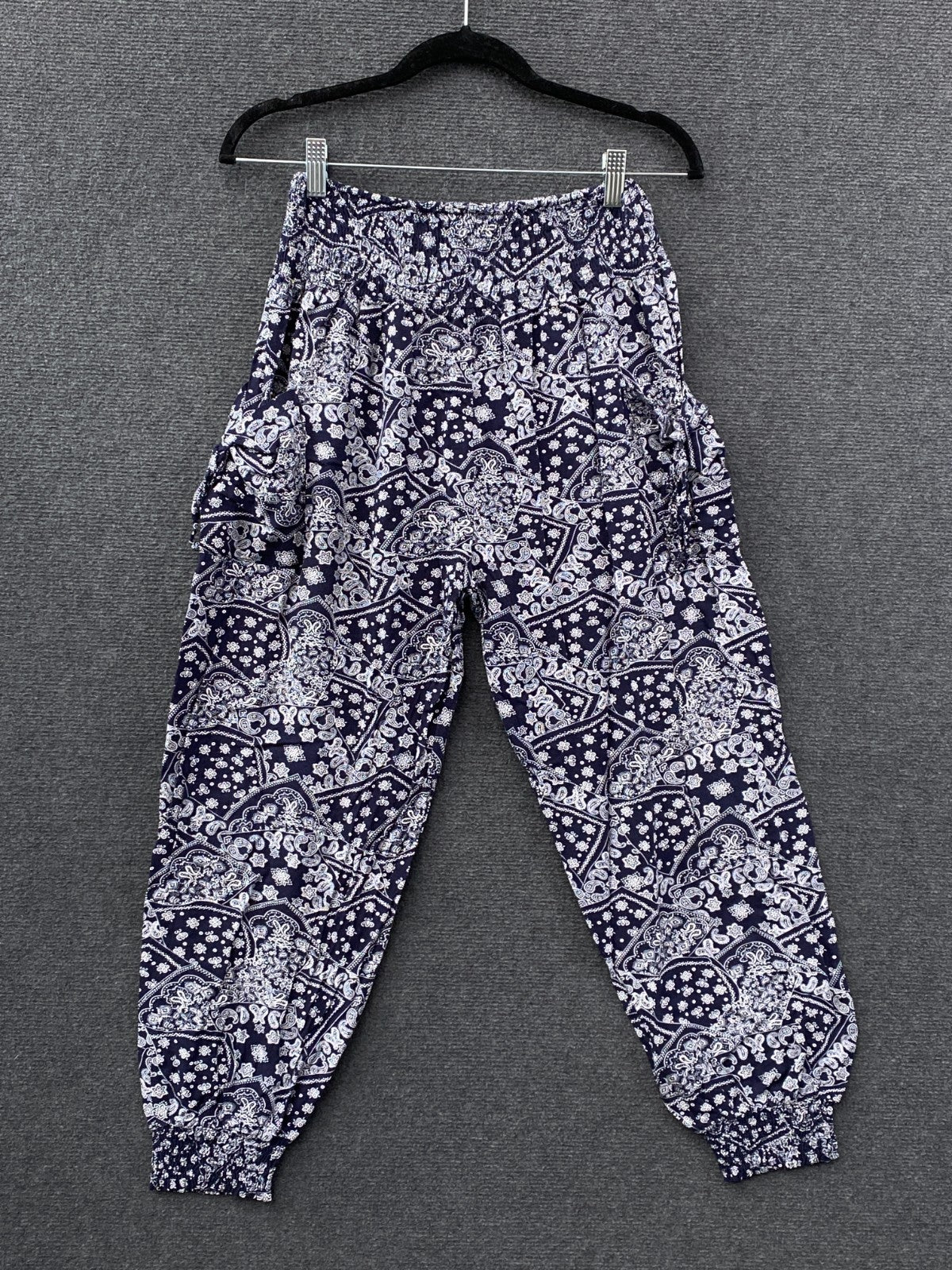 Product photograph [circular:c573b9aaf8d27ecf]