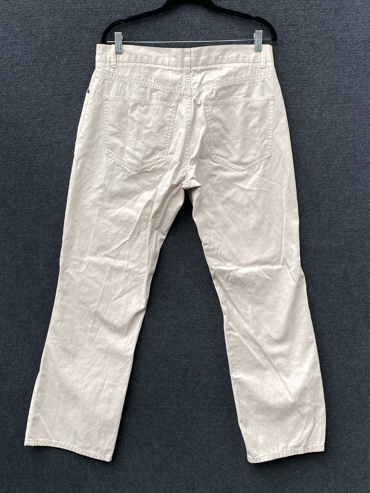 Product photograph [circular:ca57469edf6bbdd6]