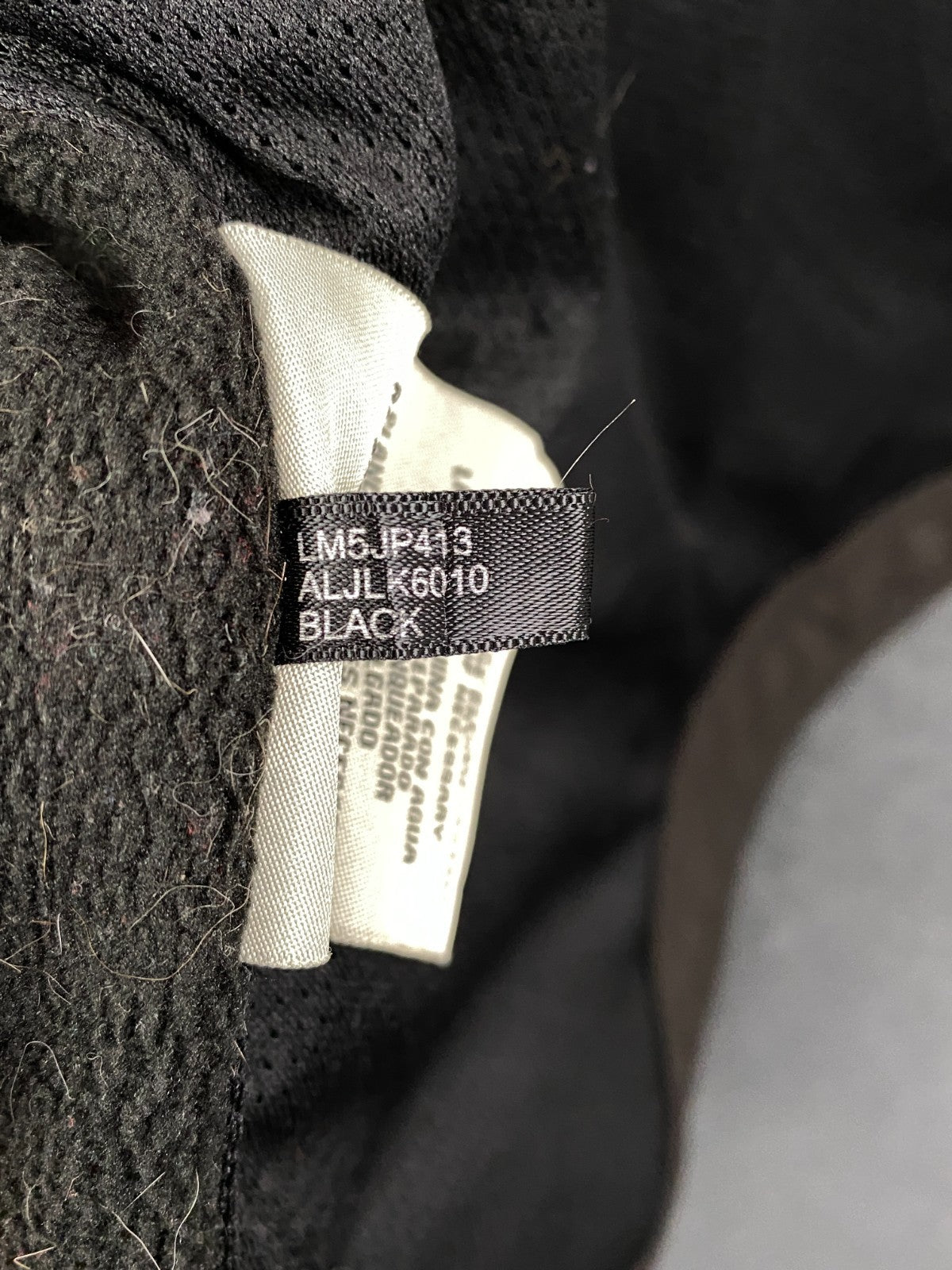 Product photograph [circular:83dcd20c149f5235]