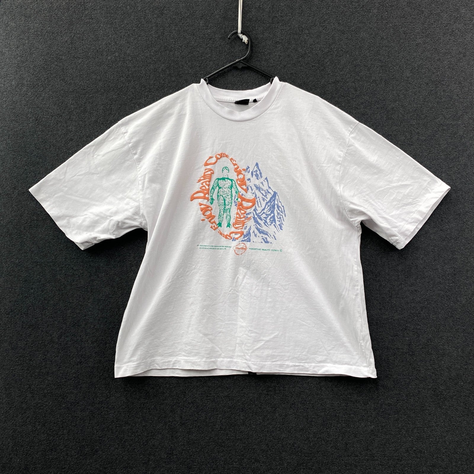 Product photograph [circular:e1b8485b7ca7cf71]
