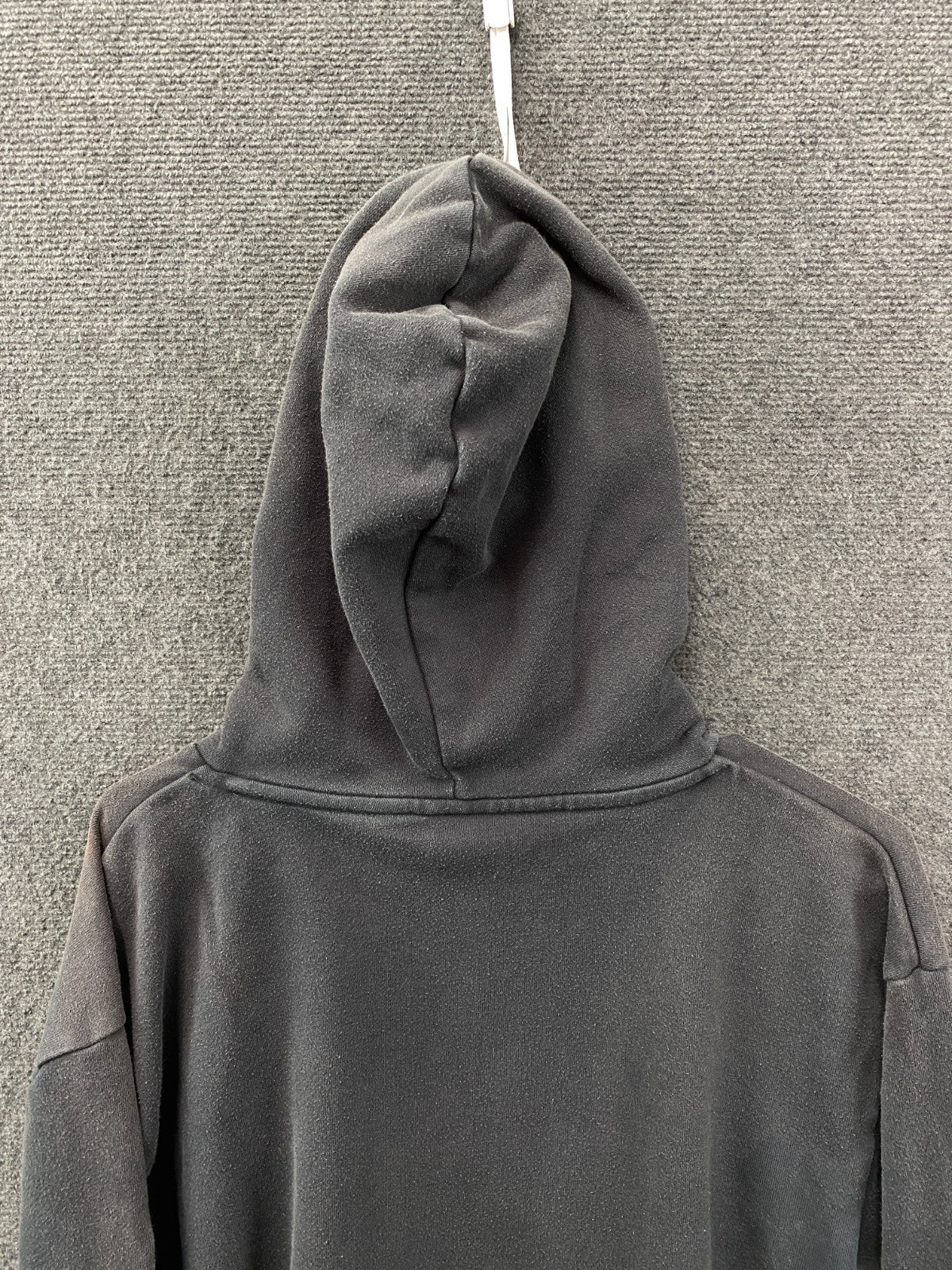 Product photograph [circular:f953f143d8c5c270]
