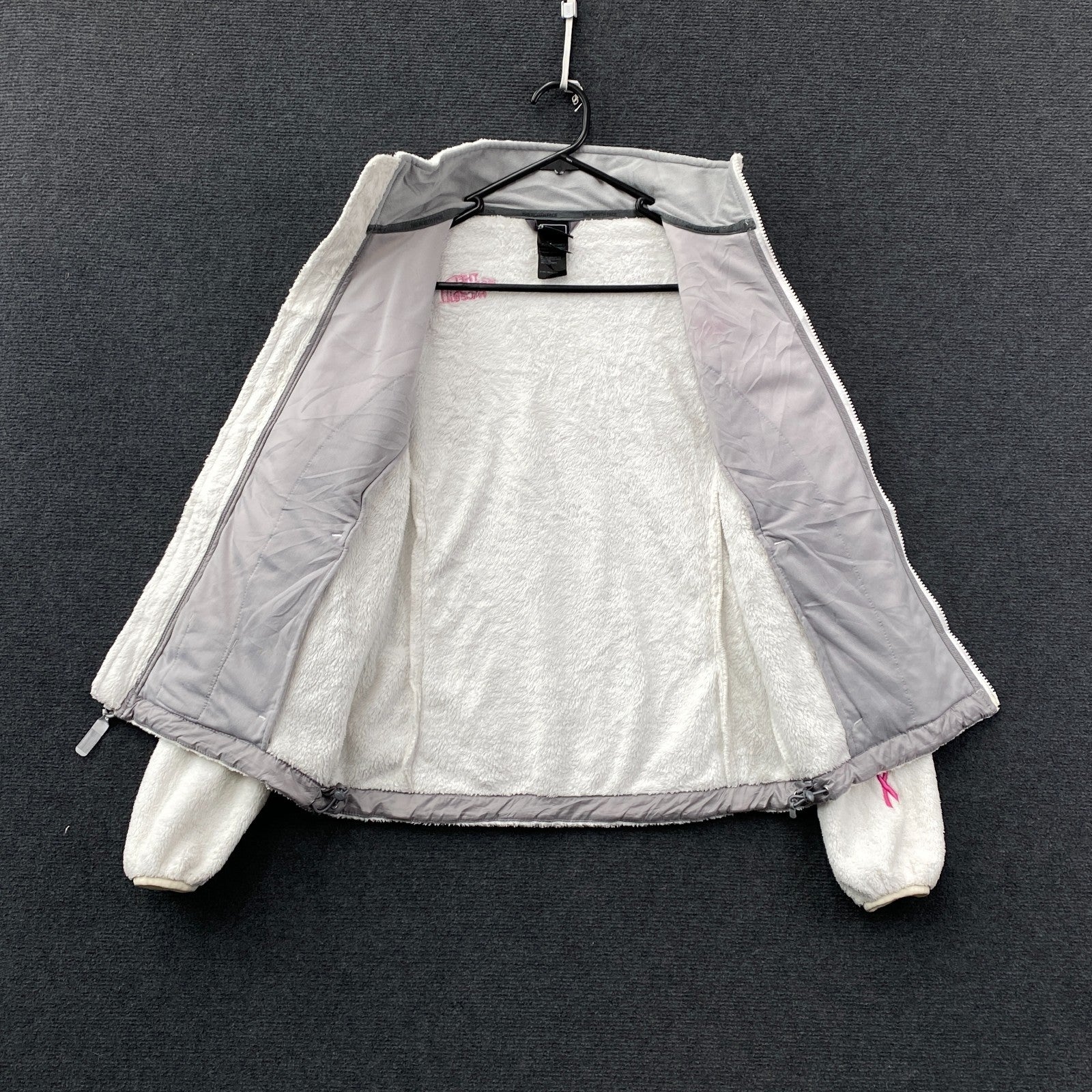 Product photograph [circular:e39fdea7e8c1f22b]