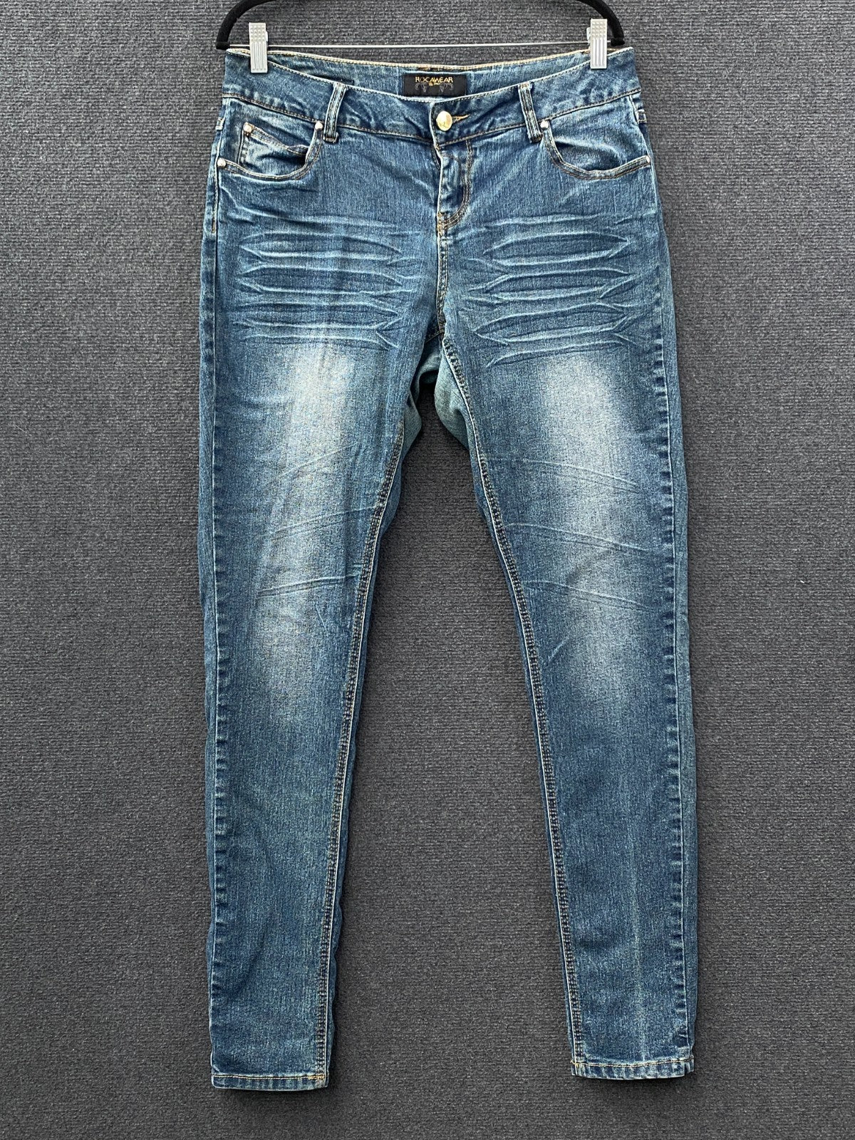 Product photograph [circular:38307cc2d69ad3e4]