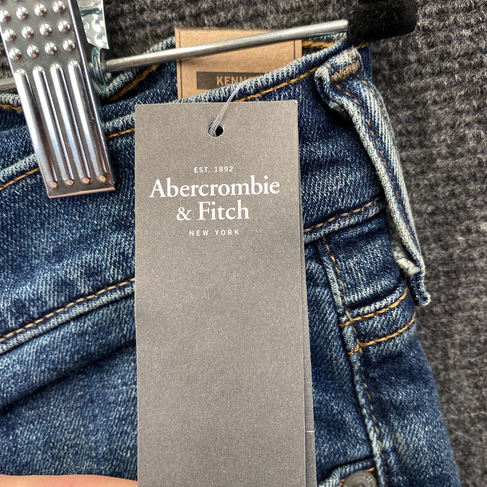 Product photograph [circular:5cf4343c67442e44]