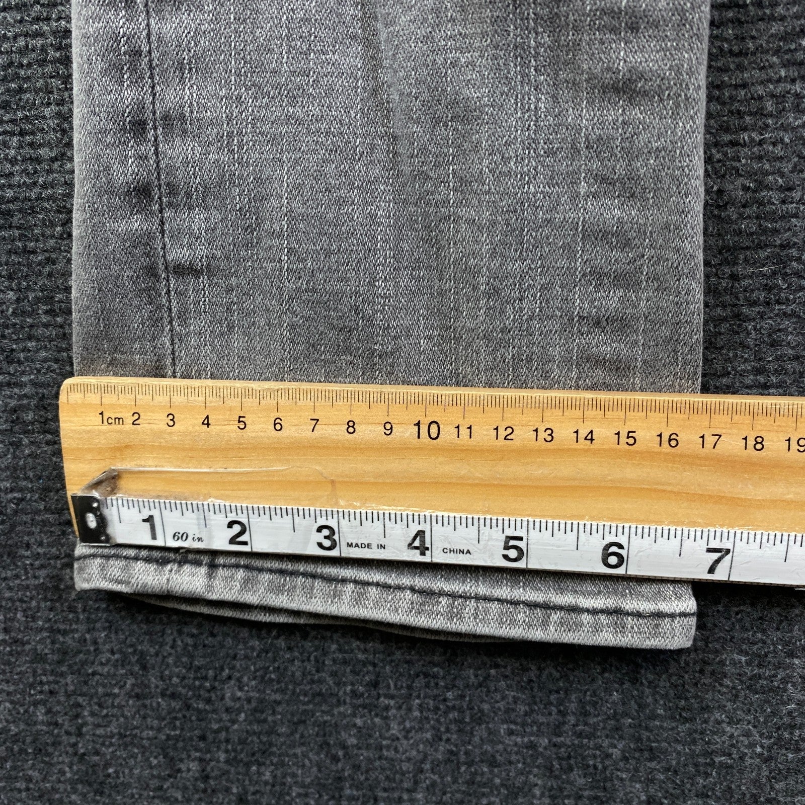 Product photograph [circular:b079f58ef1b4539d]