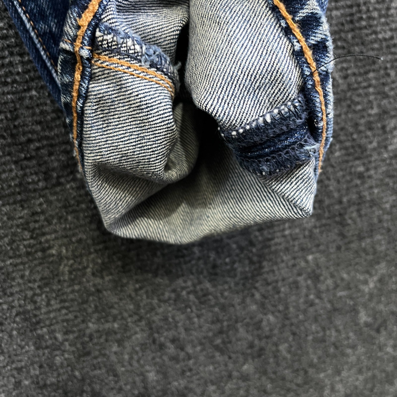 Product photograph [circular:570336fe1e9935b5]